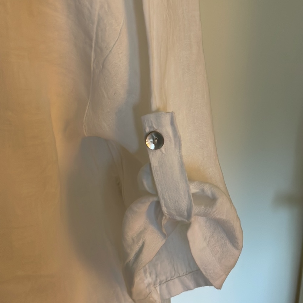 Lungo L'Arno linen embroidered Made in Italy peasant top with adjustable sleeve - Picture 6 of 11